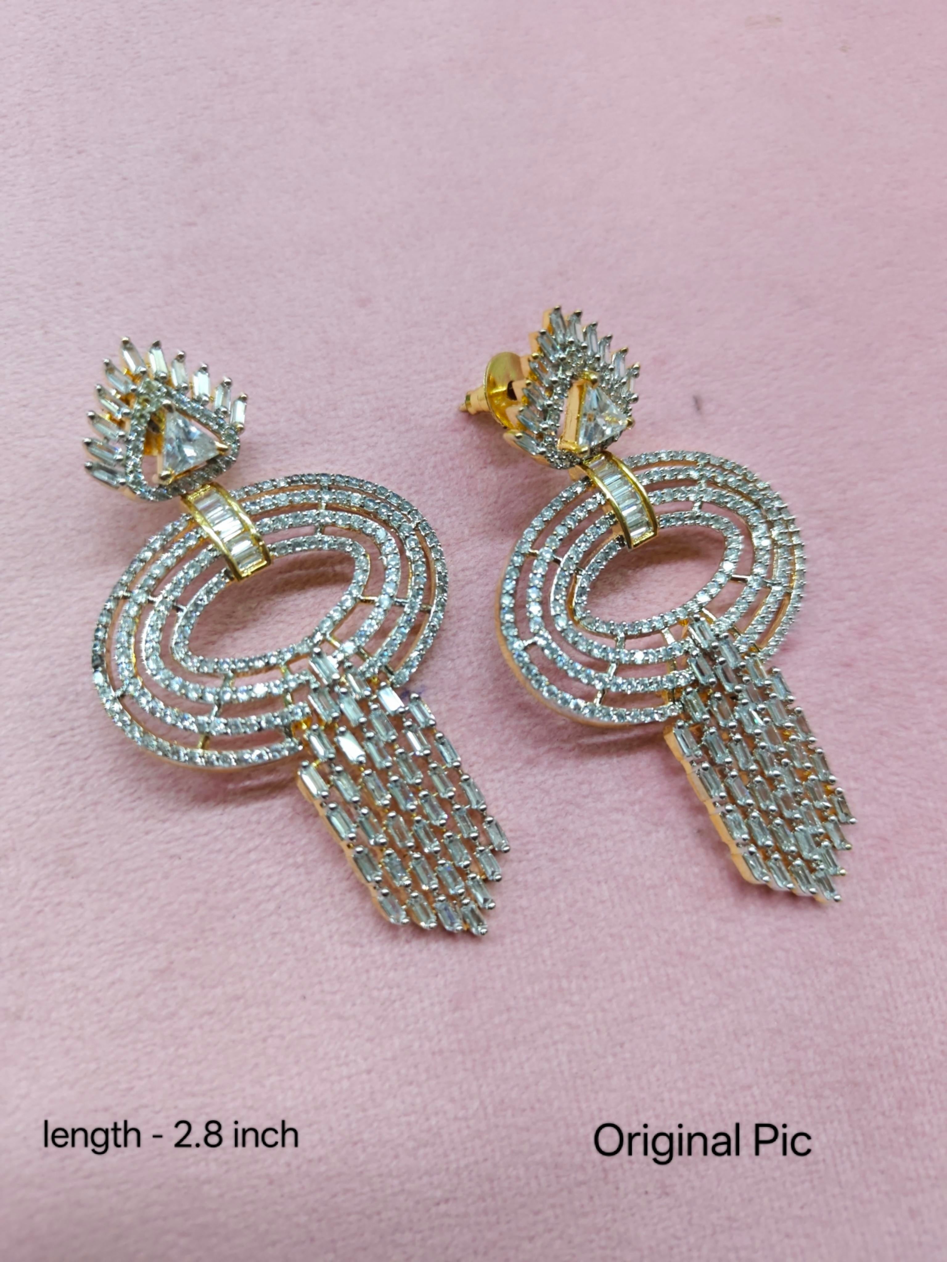 Aurellia Halo Cascade Statement Danglers