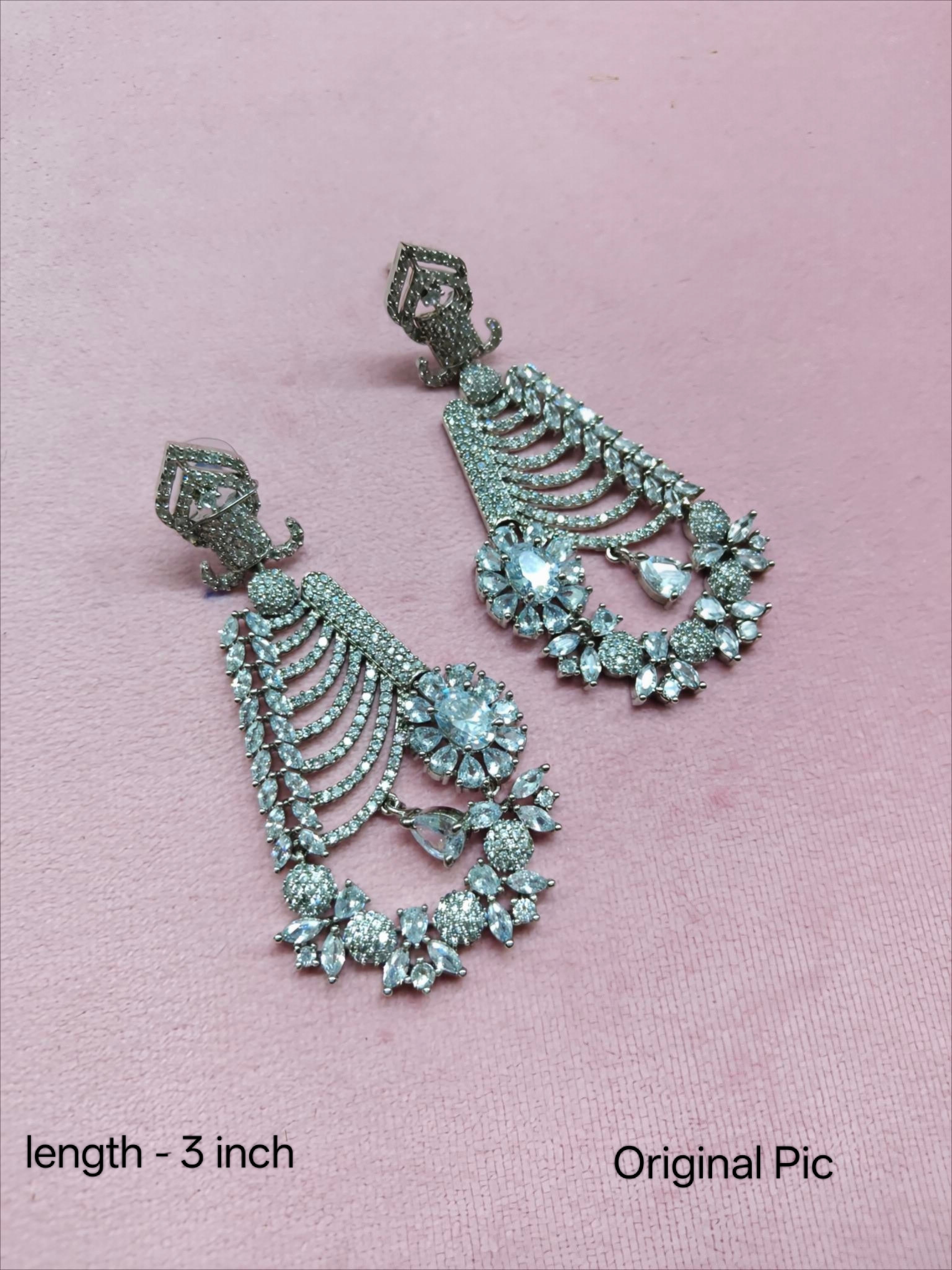 Aurellia Regal Arc Statement Danglers